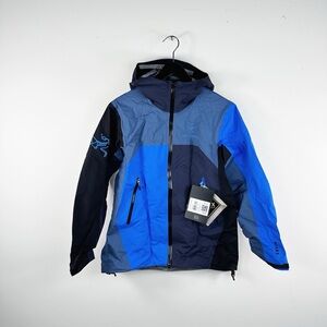 Arcteryx x Beams 2.0 Beta women Jacket